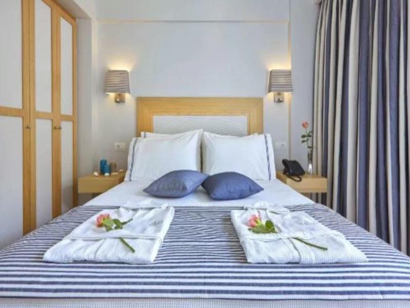 Mystery Skiathos Luxury Residence Extérieur photo