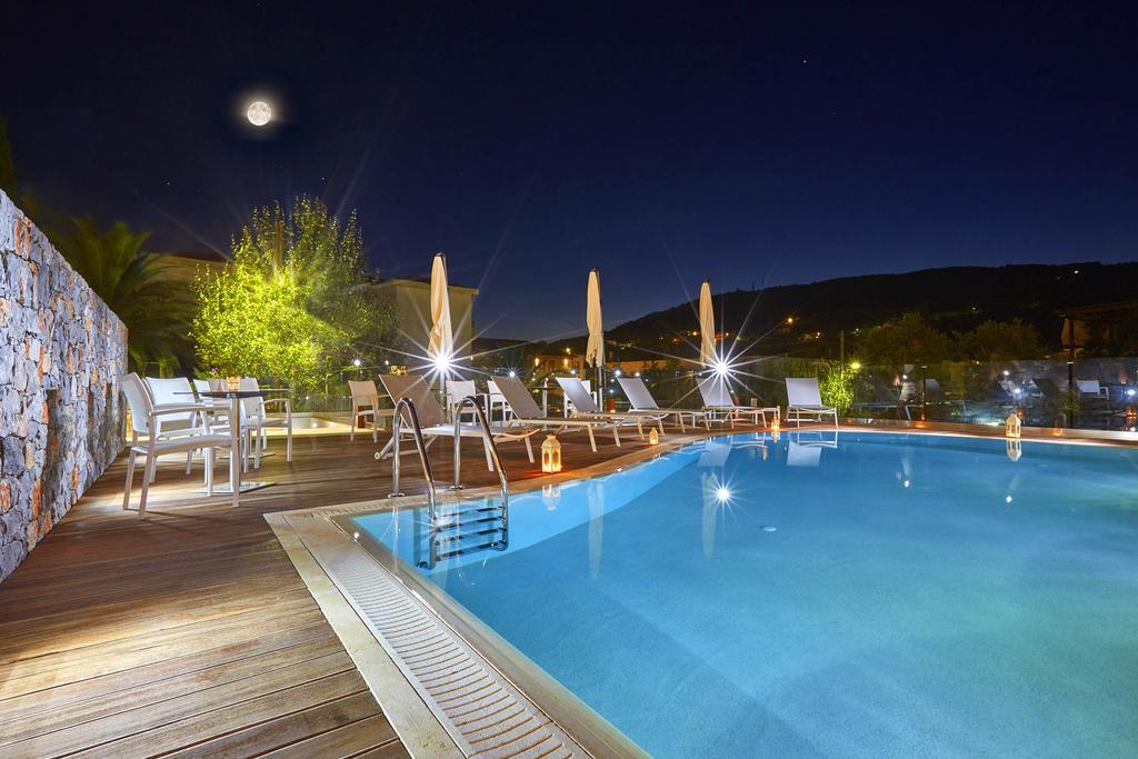 Mystery Skiathos Luxury Residence Extérieur photo